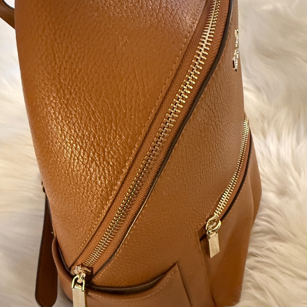 Kate Spade Leather Backpack/Purse - Picture 4 of 4